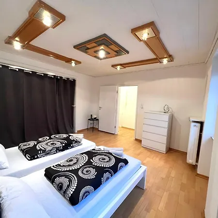 Sehr Grosse Ferienwohnung, In Wehome Classic קייזרסלאוטרן
