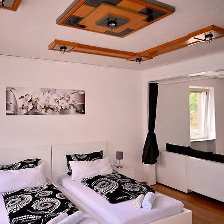 Apartment Sehr Grosse Ferienwohnung, In Wehome Classic Kaiserslautern