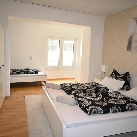 Sehr Grosse Ferienwohnung, In Wehome Classic Apartment