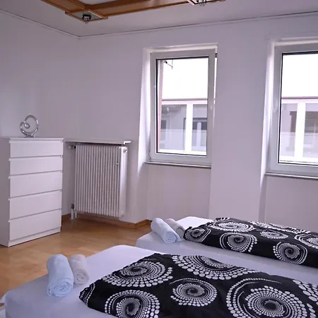 Apartment Sehr Grosse Ferienwohnung, In Wehome Classic Kaiserslautern