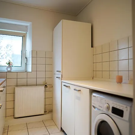 Sehr Grosse Ferienwohnung, In Wehome Classic דירה קייזרסלאוטרן