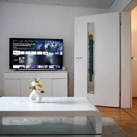 Sehr Grosse Ferienwohnung, In Wehome Classic דירה קייזרסלאוטרן