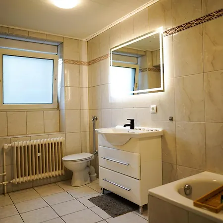 Sehr Grosse Ferienwohnung, In Wehome Classic Apartment
