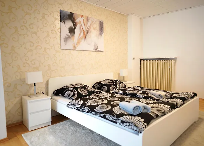 Sehr Grosse Ferienwohnung, In Wehome Classic Apartamento