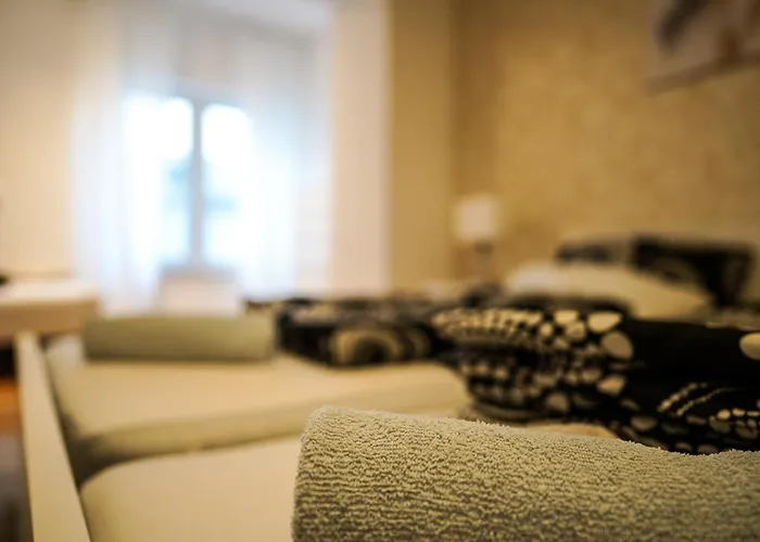 Sehr Grosse Ferienwohnung, In Wehome Classic Apartamento *